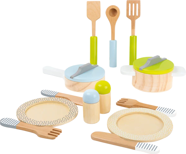 Kit couverts et casseroles en bois