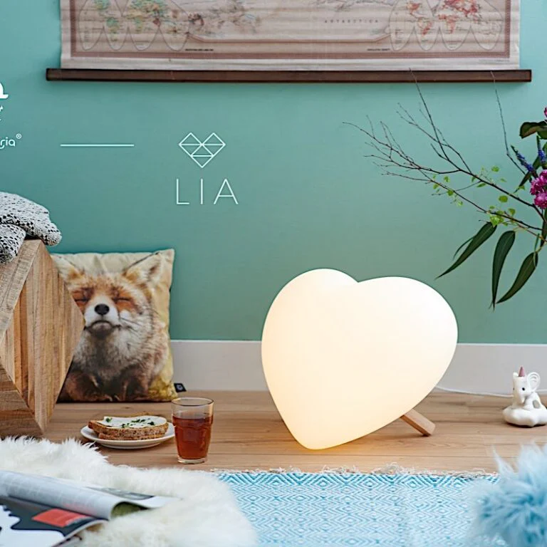Lampe Love is All